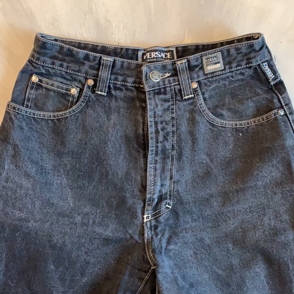 - Vintage Versace Jeans - - Picture 5 of 11